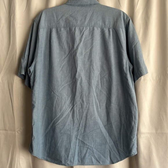 Carhartt Men’s Chambray Blue Short Sleeve Button Down Shirt Relaxed Size Large - Picture 2 of 6